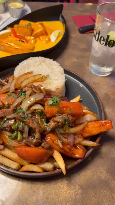 D'carbon - Peruvian Near Me - Hawthorne, New Jersey