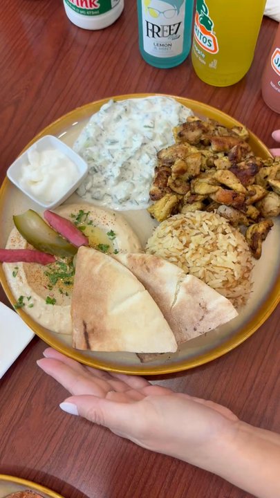 Dvine Mediterranean Experience - Mediterranean Near Me - Huntington Beach, California