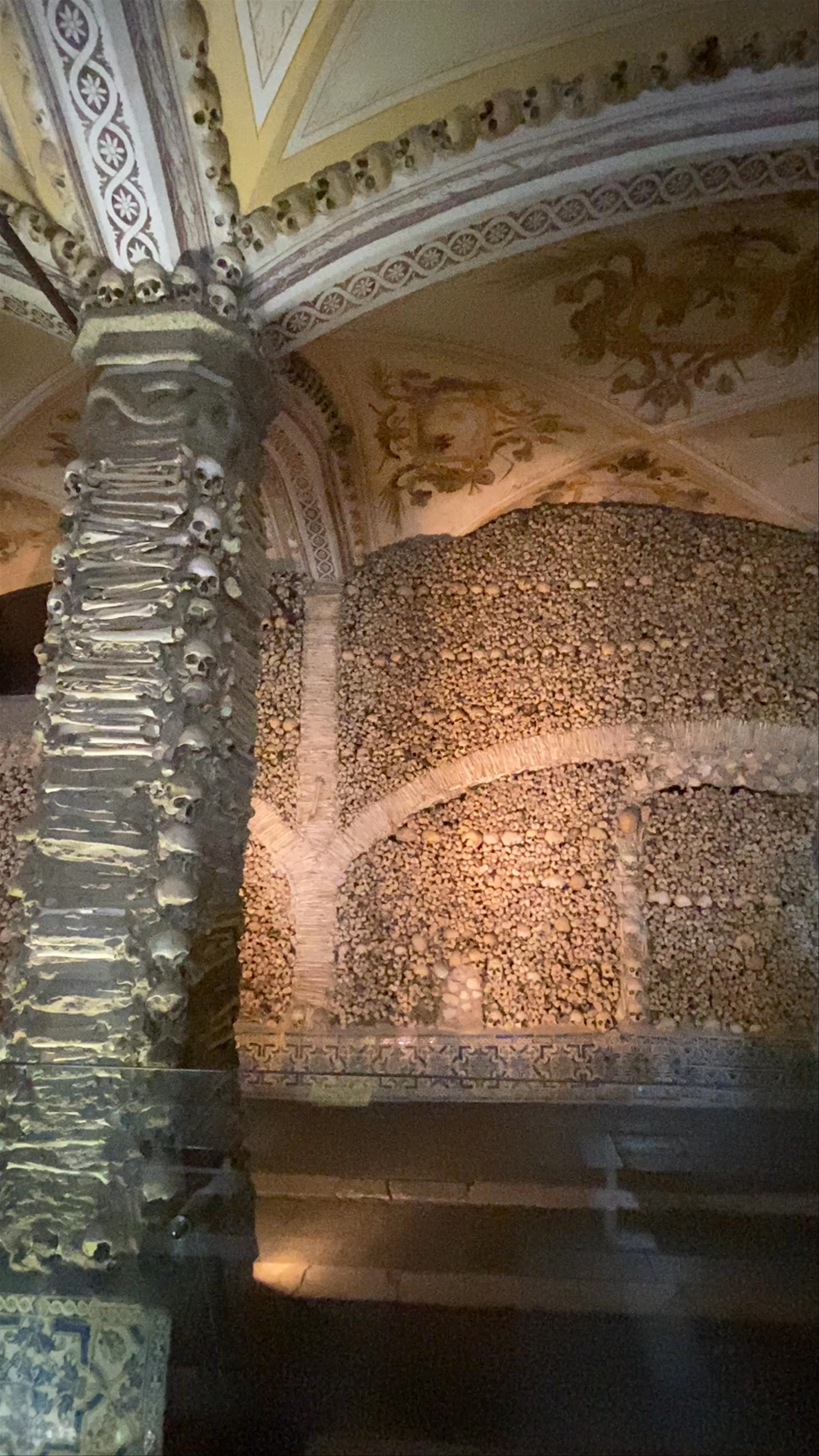 Chapel of Bones (Évora)