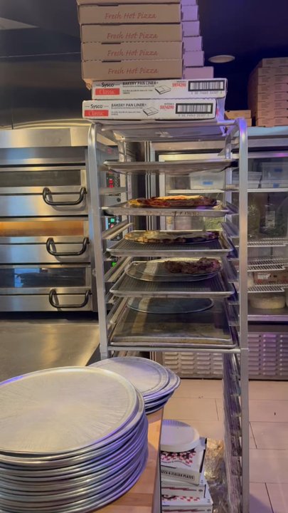 Pizza Bruno - Pizza Near Me - Orlando, Florida