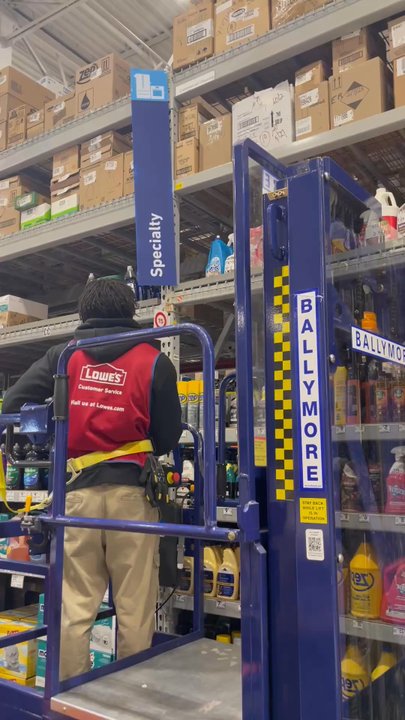 Banyan Appliances - Extraordinary effort by the Lowe's staff to find a product that was high up in a tight spot. - Appliances Near Me - Brooklyn, New York