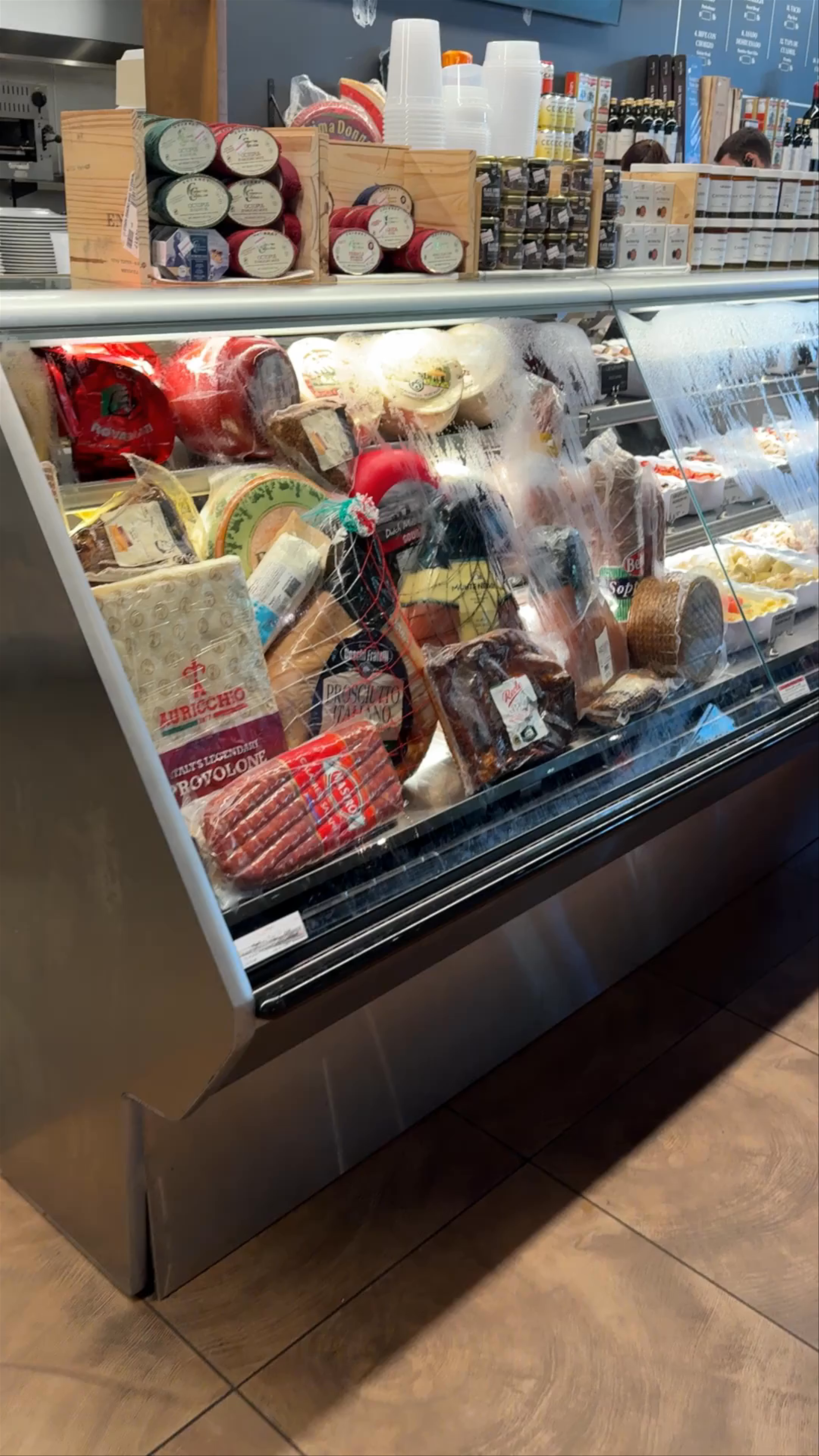 Graziano's Mercado Aventura