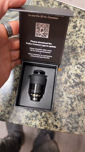 Preview pic of Puffco glasses and 3dxl chamber
