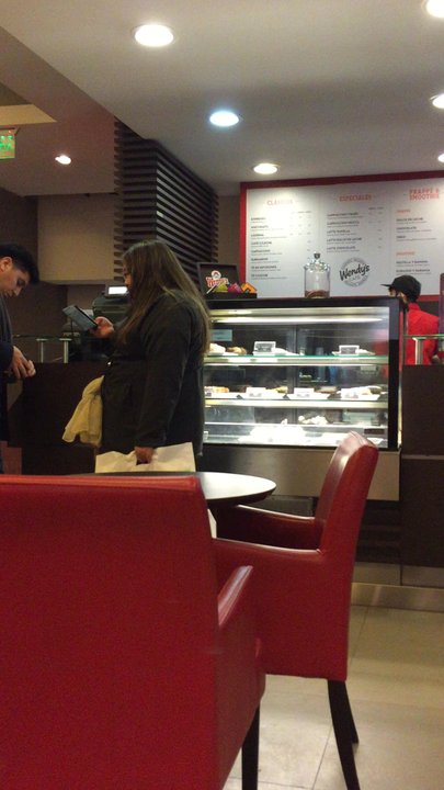 Wendy's - Cafecito después la hamburguesa ! - Fast Food Near Me - Buenos Aires, C