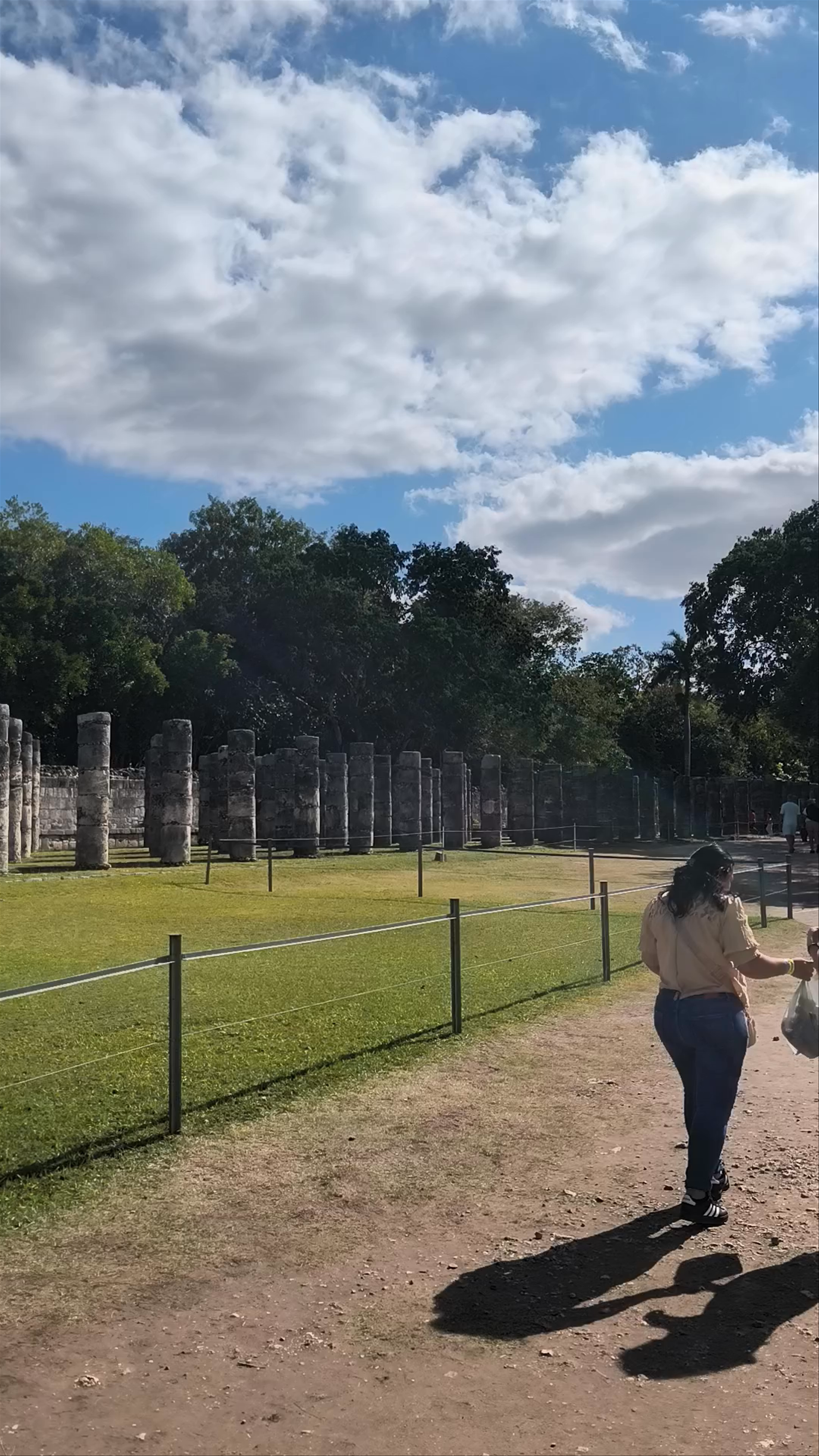 El Templo de los Guerreros at Chichén Itzá: A Majestic Mayan Journey