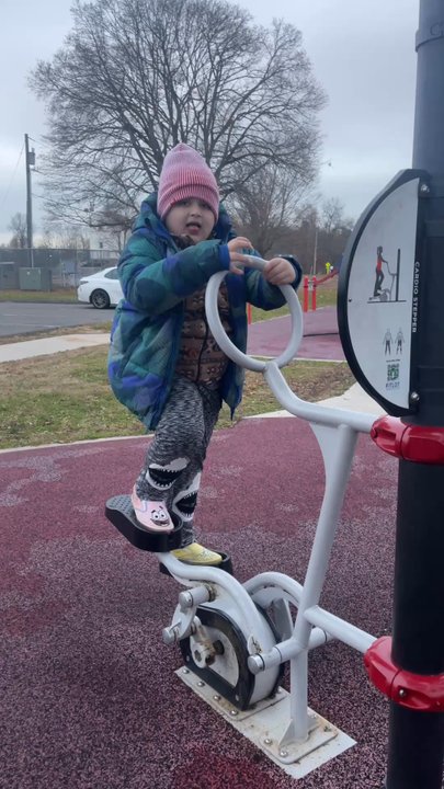 Clem Lemire Recreation Complex - Step machine - Parks Near Me - Newington, Connecticut