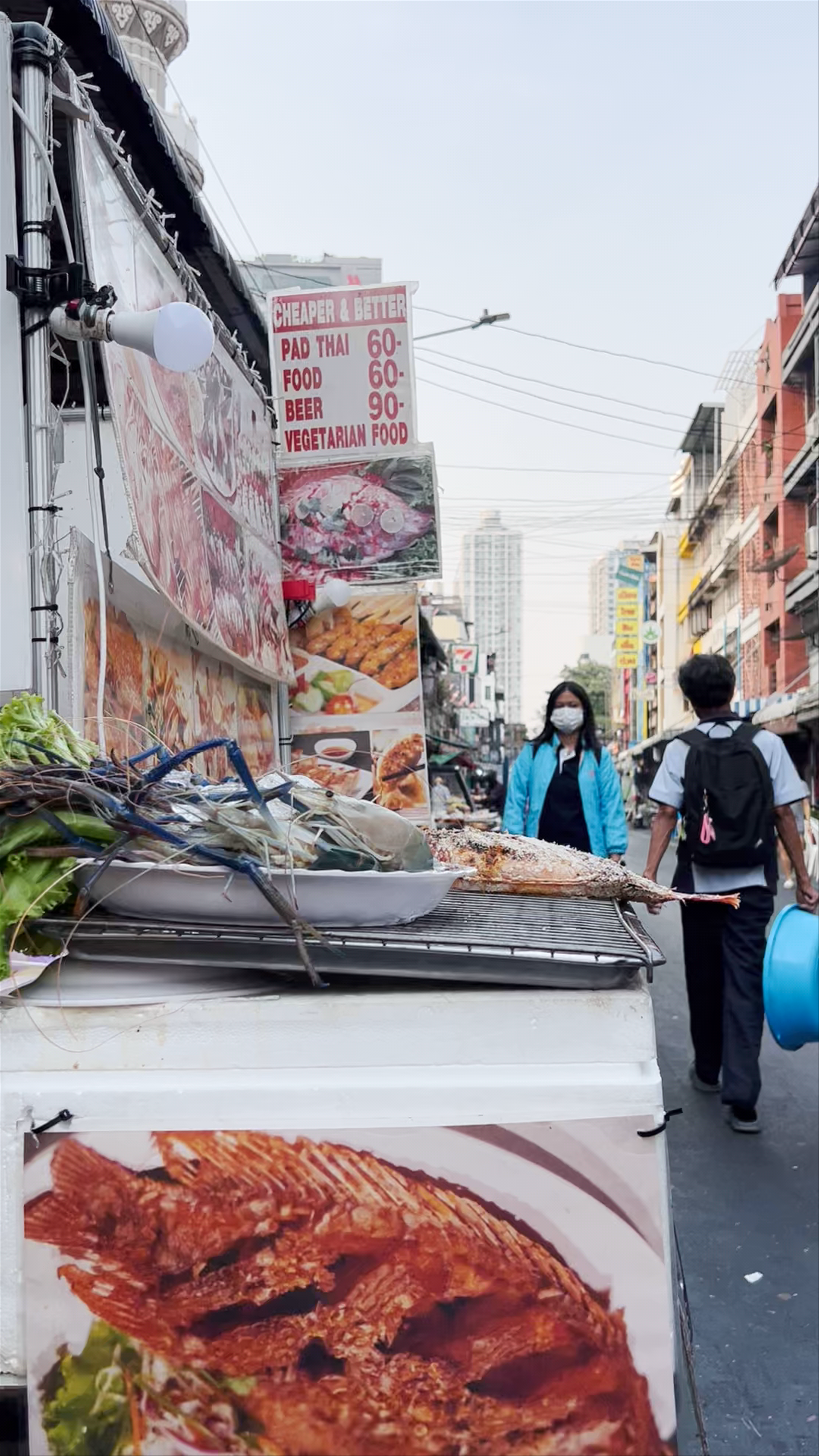 Cheaper & Better Street Food at Soi Silom 20, Bangkok