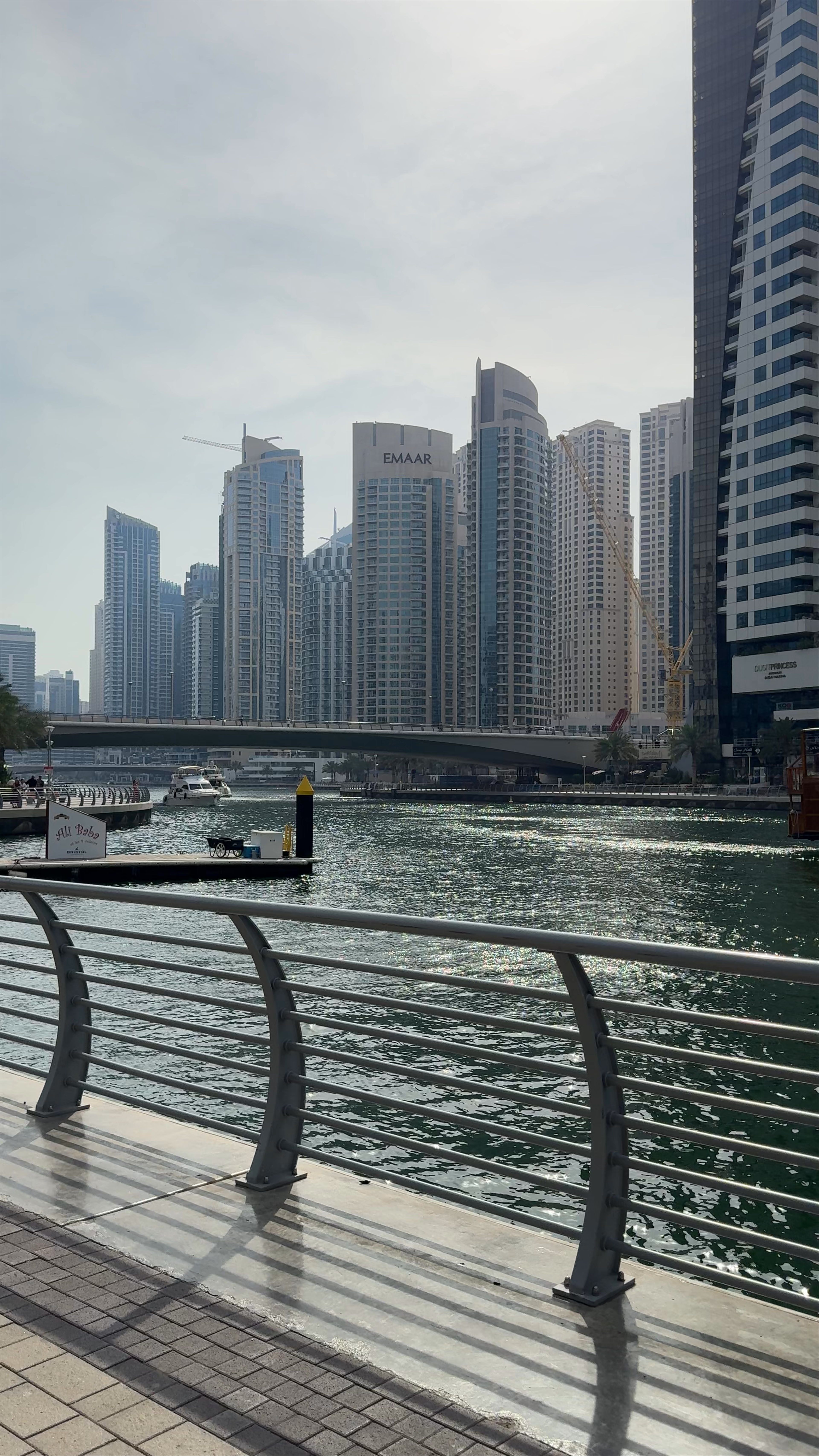 Marina Walk: Urban Serenity at Dubai's Waterfront