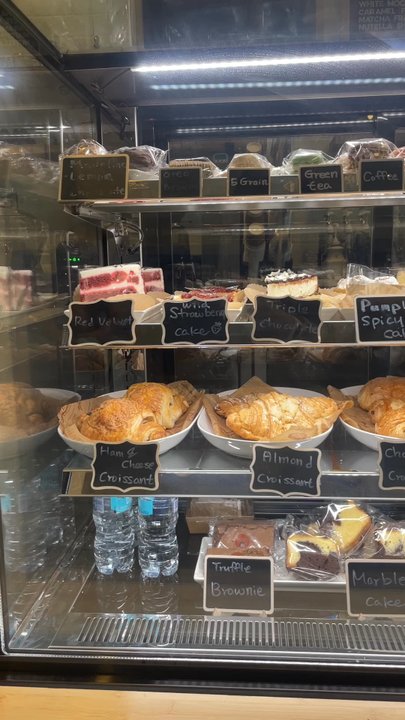 Orange Coffee Bar - Pastries & dessert display - Coffee & Tea Near Me - Suwanee, Georgia