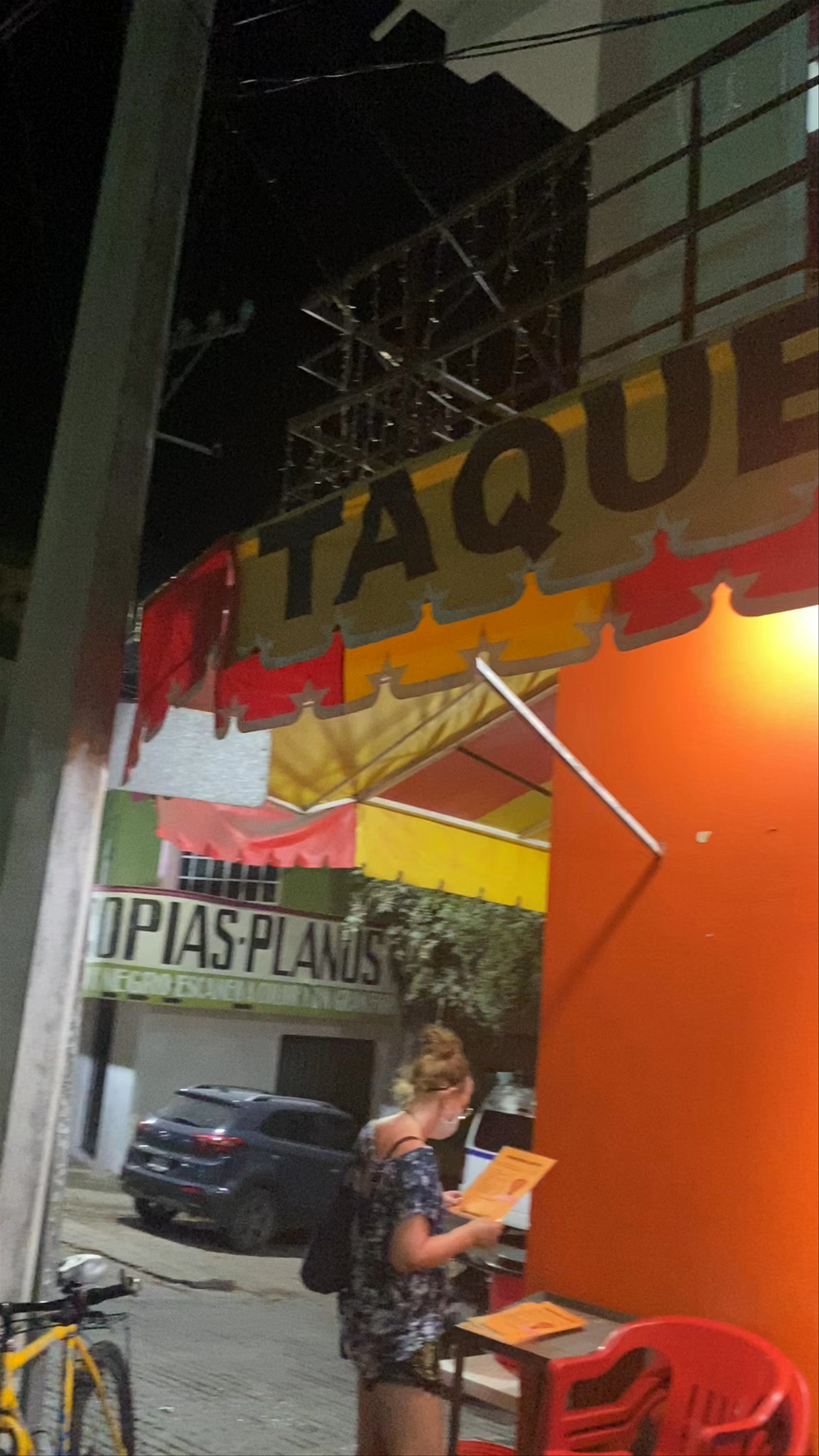 Taqueria Leyva: Authentic Night Tacos in Puerto Escondido