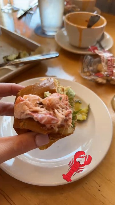 Alisson's Restaurant - Seafood Near Me - Kennebunkport, Maine