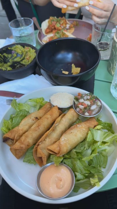 Mama Taco - Chicken Flautas - Mexican Near Me - New York, New York