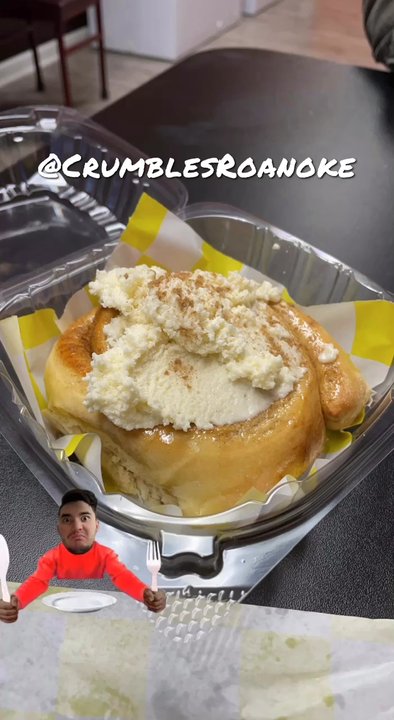 Crumbles Store - Absolutely amazing Cinnamon Roll - Breakfast & Brunch Near Me - Roanoke, Virginia