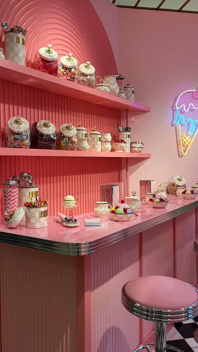 MacKenzie-Childs - Candy display - Home Decor Near Me - New York, New York