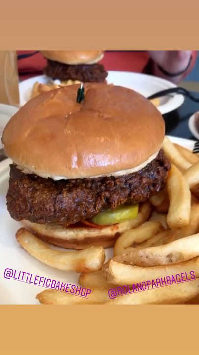 Roland Park Bagels - Nashville Hot Chik'n Sammie ft Little Fig's vegan chikkie. GO GET THIS! Here for MD Vegan Week but maybe it'll be a reg special! - Breakfast & Brunch Near Me - Baltimore, Maryland
