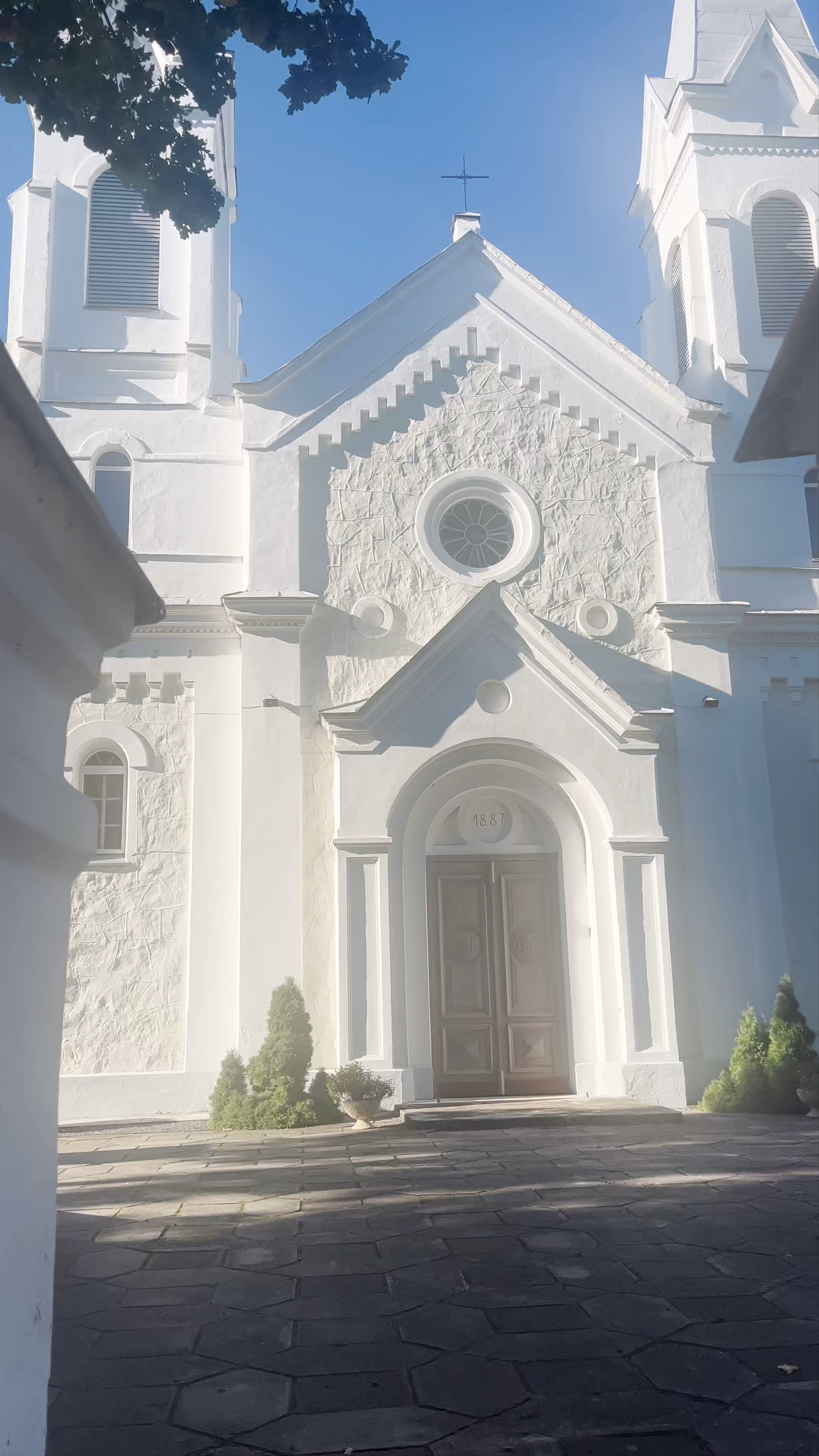 Pakruojo Šv. Jono Krikštytojo bažnyčia