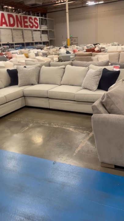 Living Spaces - Furniture Stores Near Me - Rancho Cucamonga, California