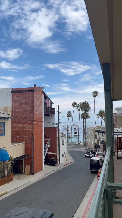 The Avalon Hotel - Hotels Near Me - Avalon, California