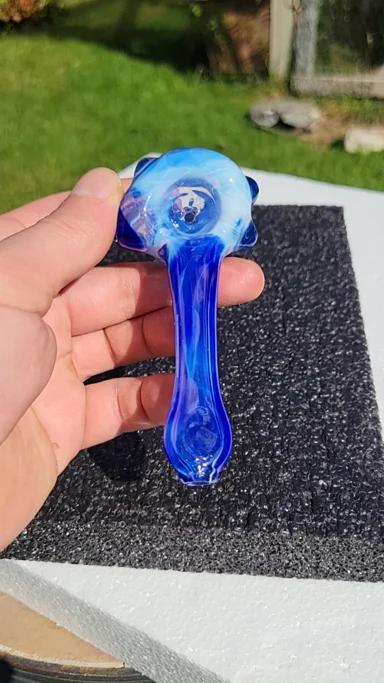 Preview pic of Light colbalt and ghost