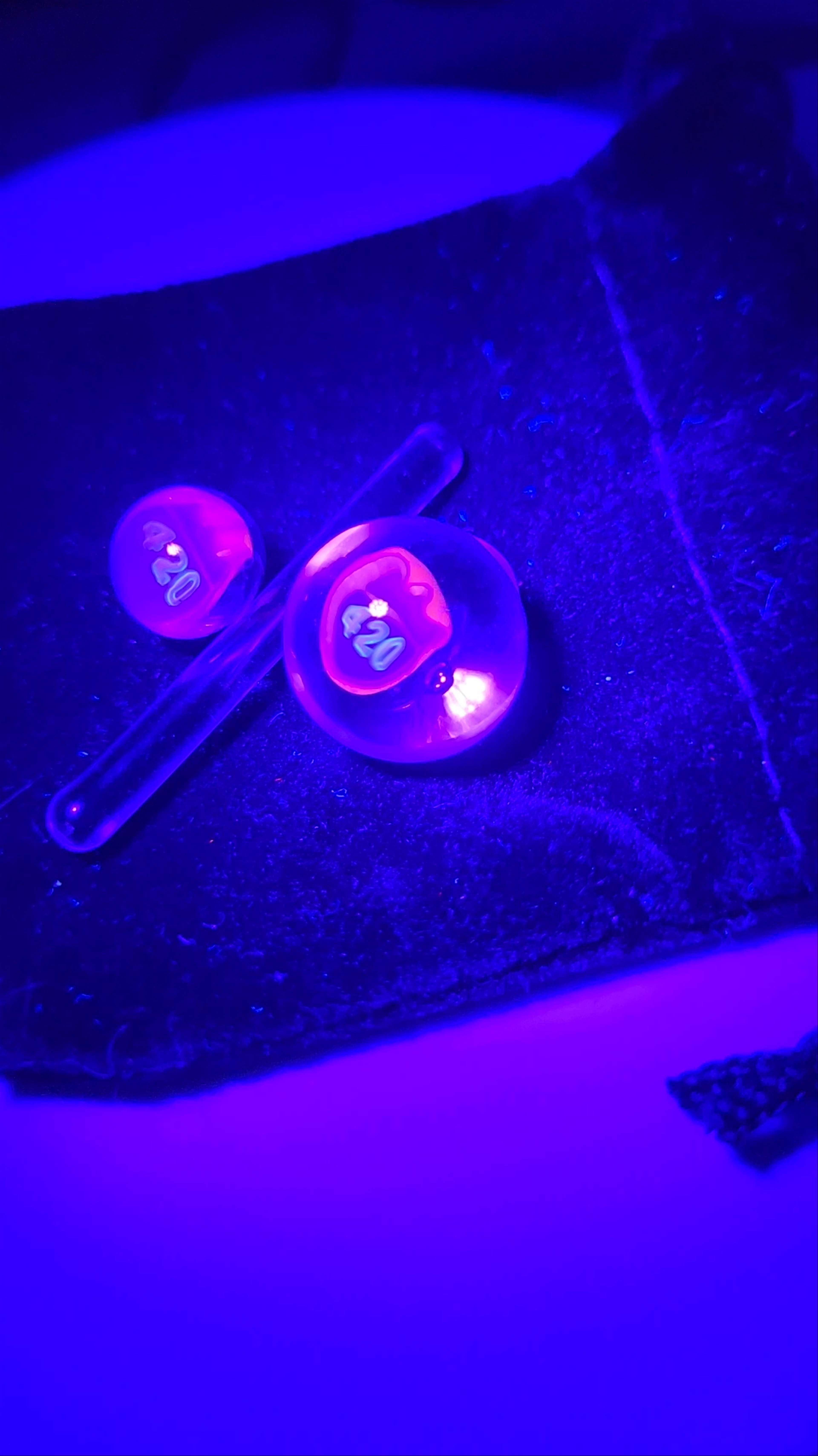 Preview pic of UV 420 Terp slurper set NEW