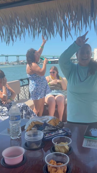 Tiki Pub - Karaoke fun - Boat Tours Near Me - Fort Myers Beach, Florida