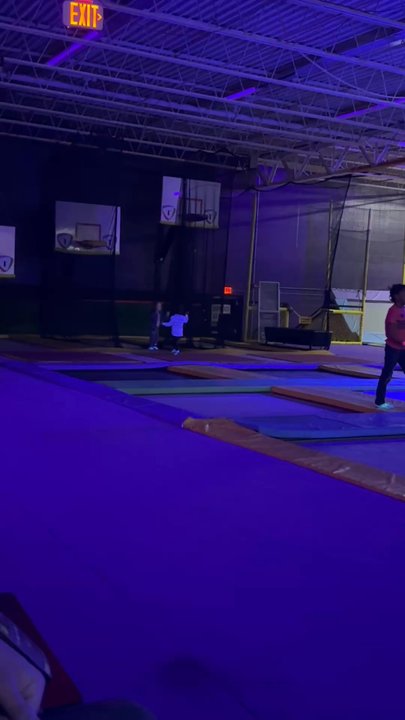 Flight Adventure Park - Manchester - Trampoline Parks Near Me - Manchester, Connecticut