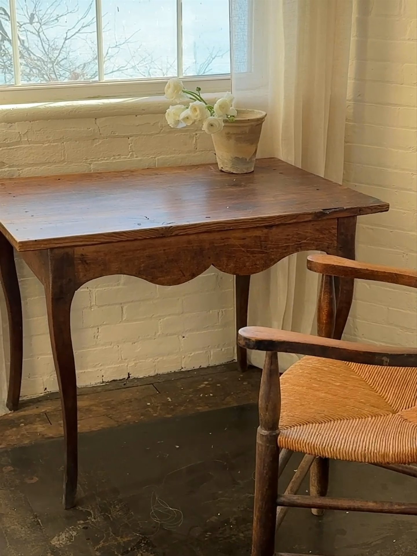 Louis XV table