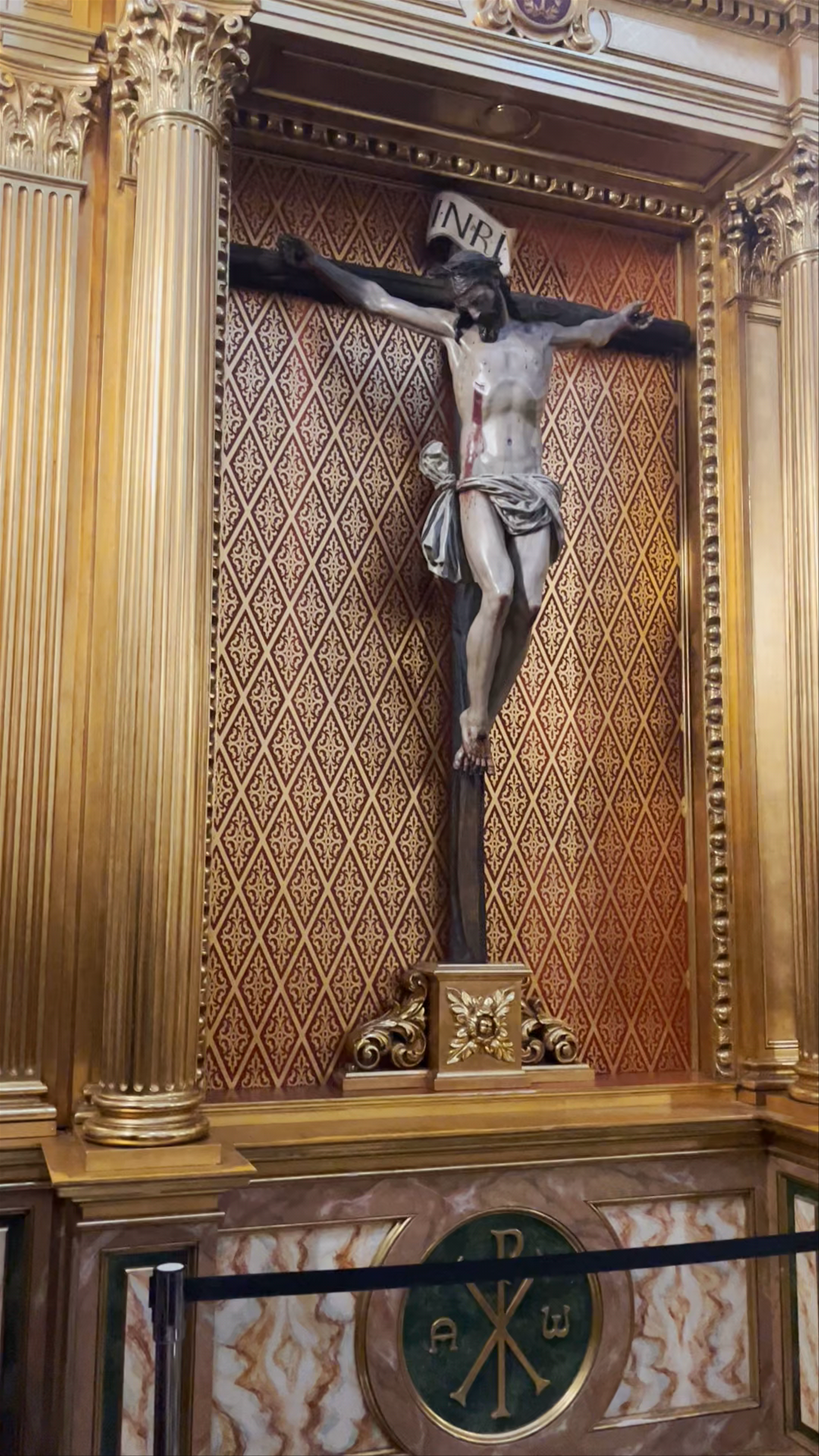 Iglesia Catedral de las Fuerzas Armadas: Majestic Baroque Splendor in Madrid