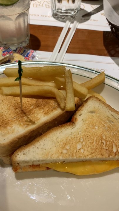 La Carreta - Grilled cheese - Latin American Near Me - Miami, Florida