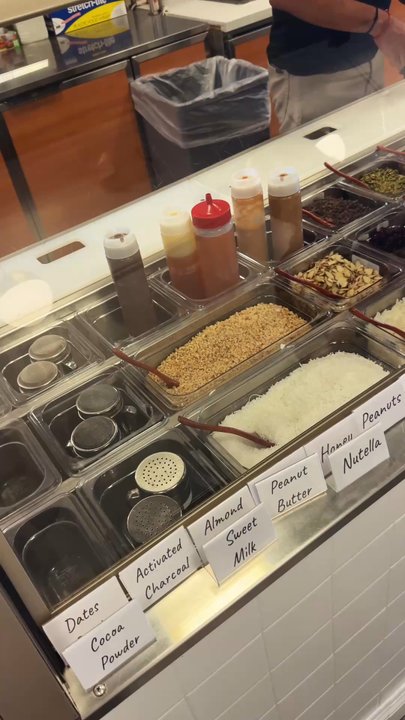 Flavor Theory - LOOK AT ALL THOSE UNLIMITED TOPPINGS!! extra granola for me please! - Acai Bowls Near Me - Upland, California