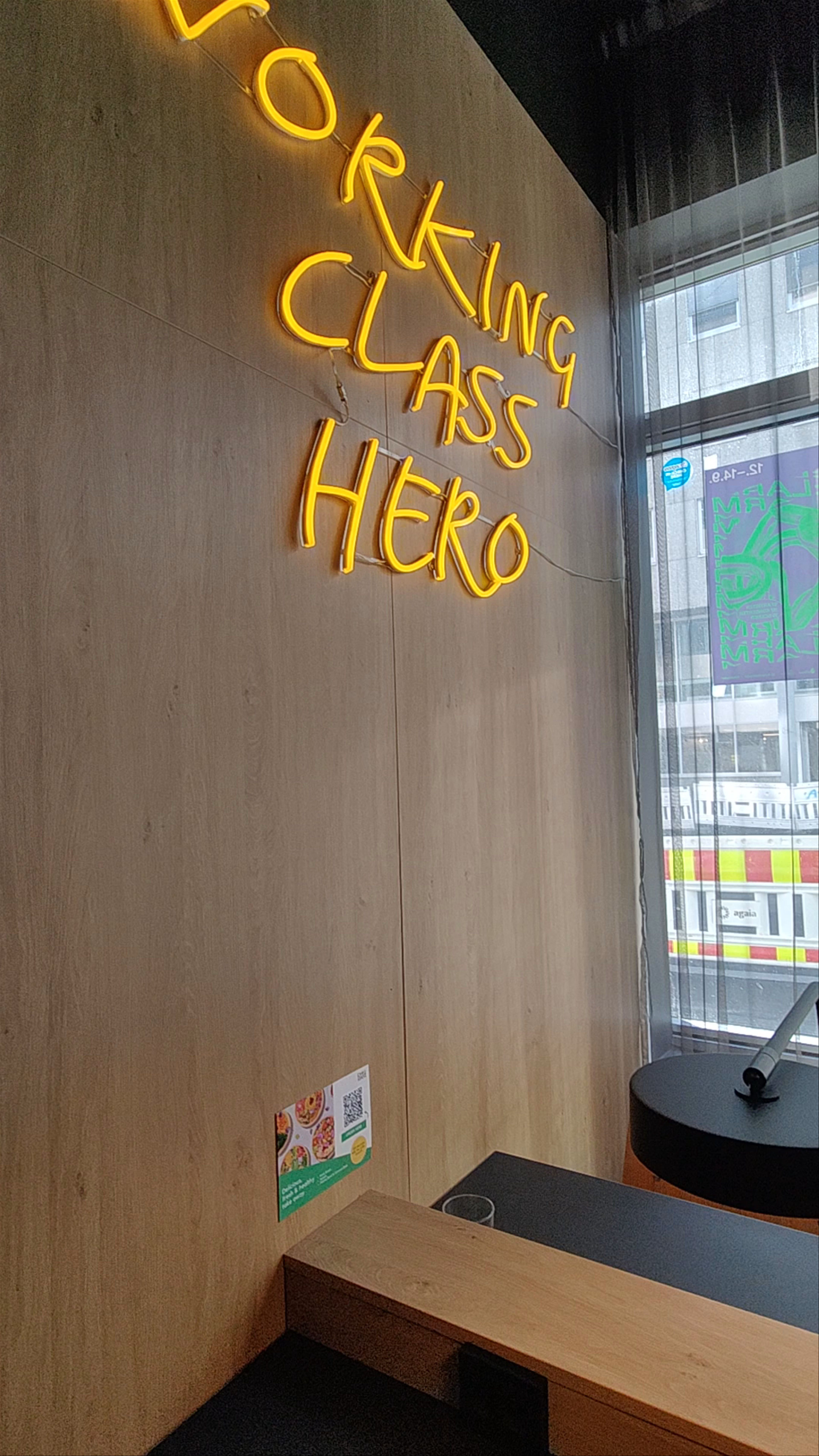 Cozy and Trendy Workspace at Comfort Hotel Xpress Youngstorget, Oslo