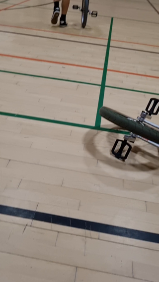 riu submission: rr-footjam
