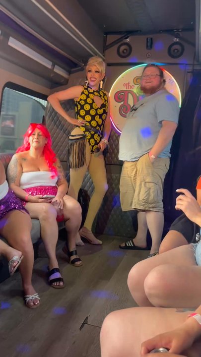 Big Drag Bus - Best experience in the runway with my brother! - Bus Tours Near Me - Nashville, Tennessee