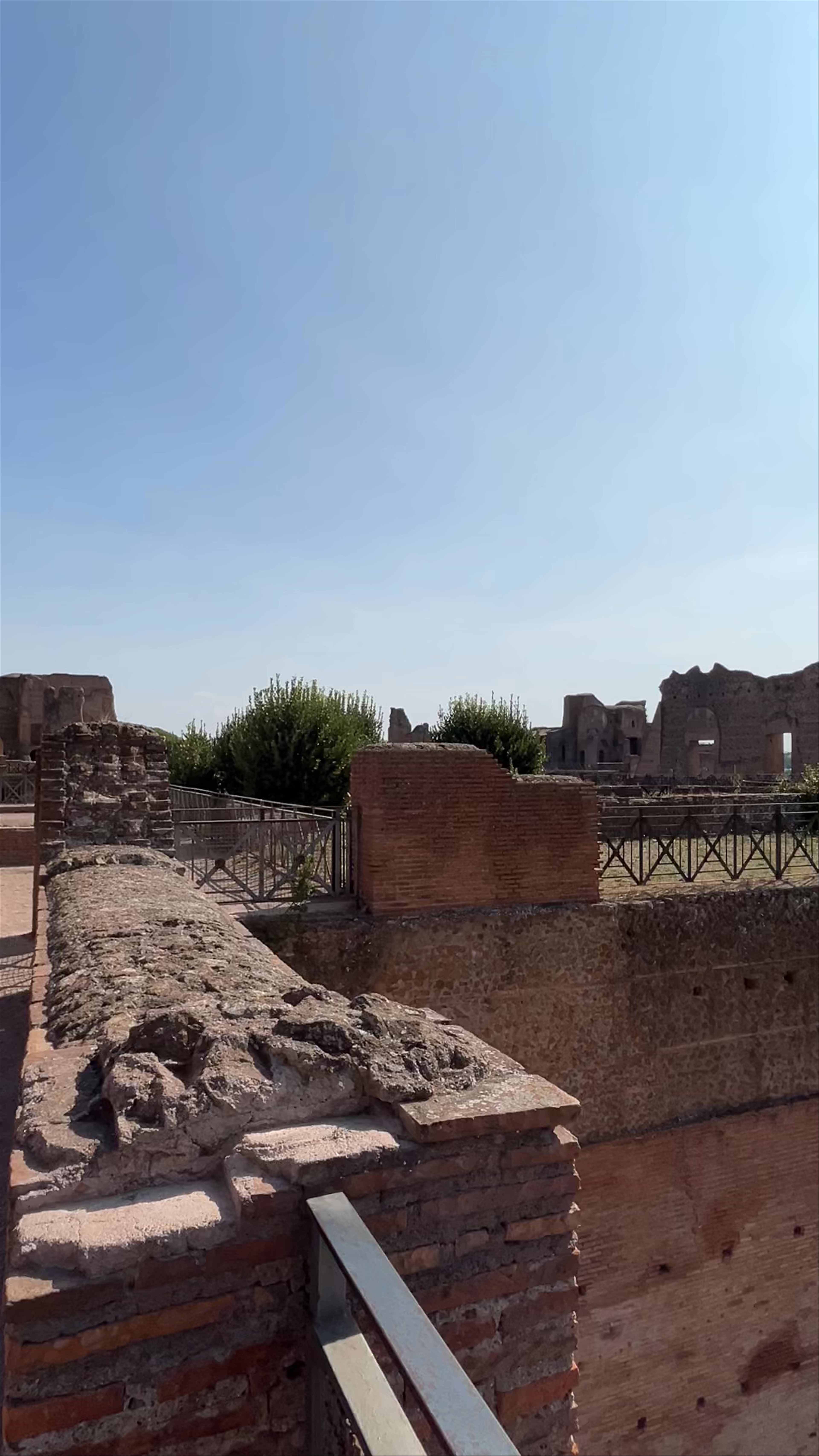 Monte Palatino: Ancient Majesty and Timeless Views in Rome
