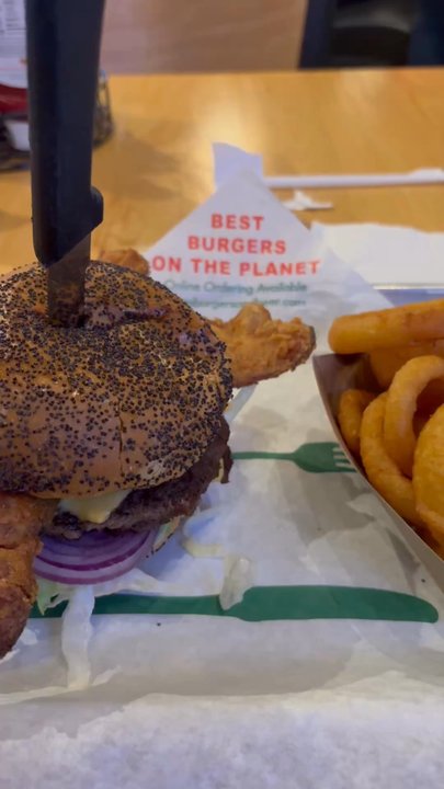 Jakes Burger and Beer - Burgers Near Me - Addison, Texas