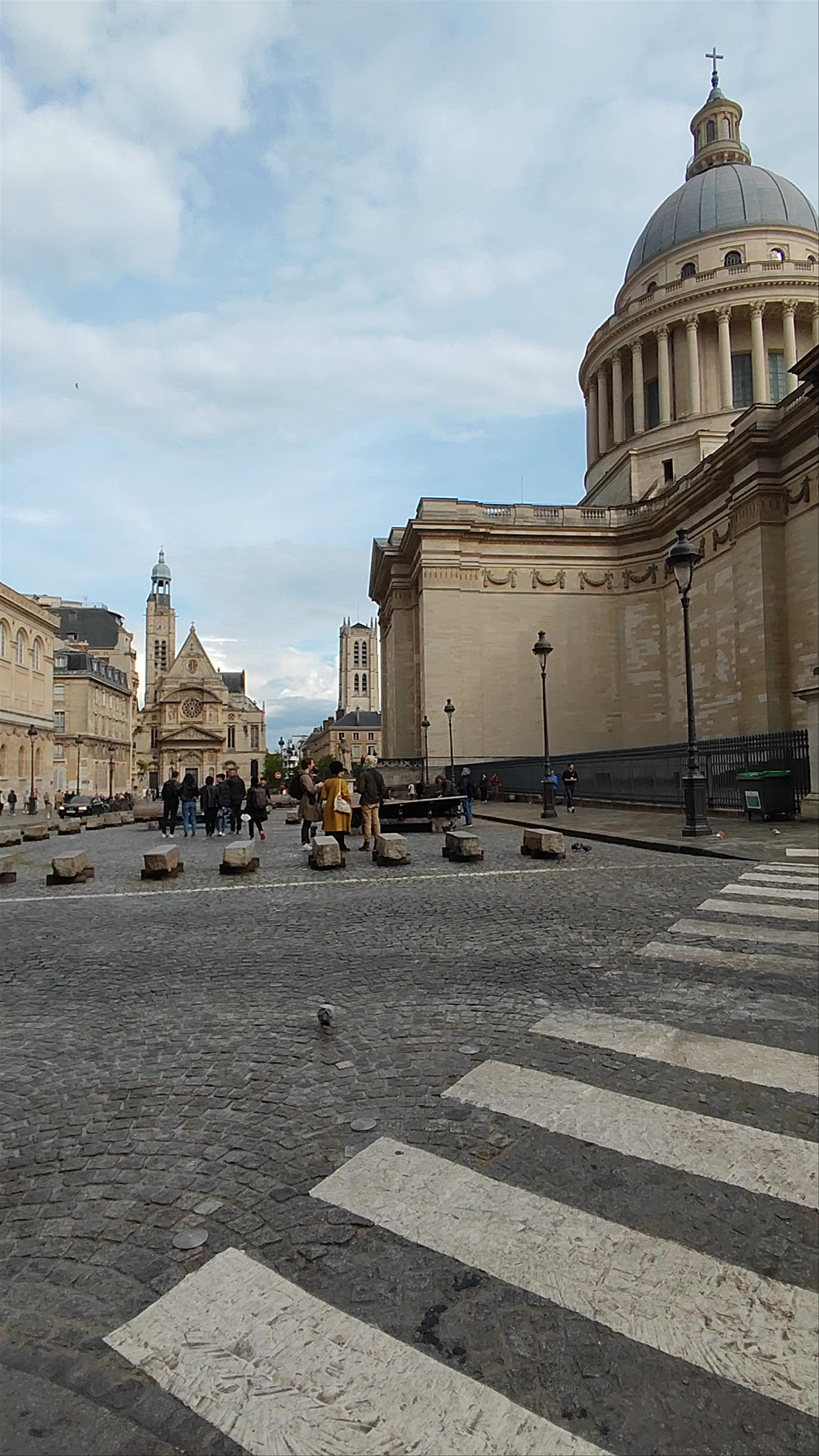Panthéon: Majestic Neoclassical Landmark in Paris