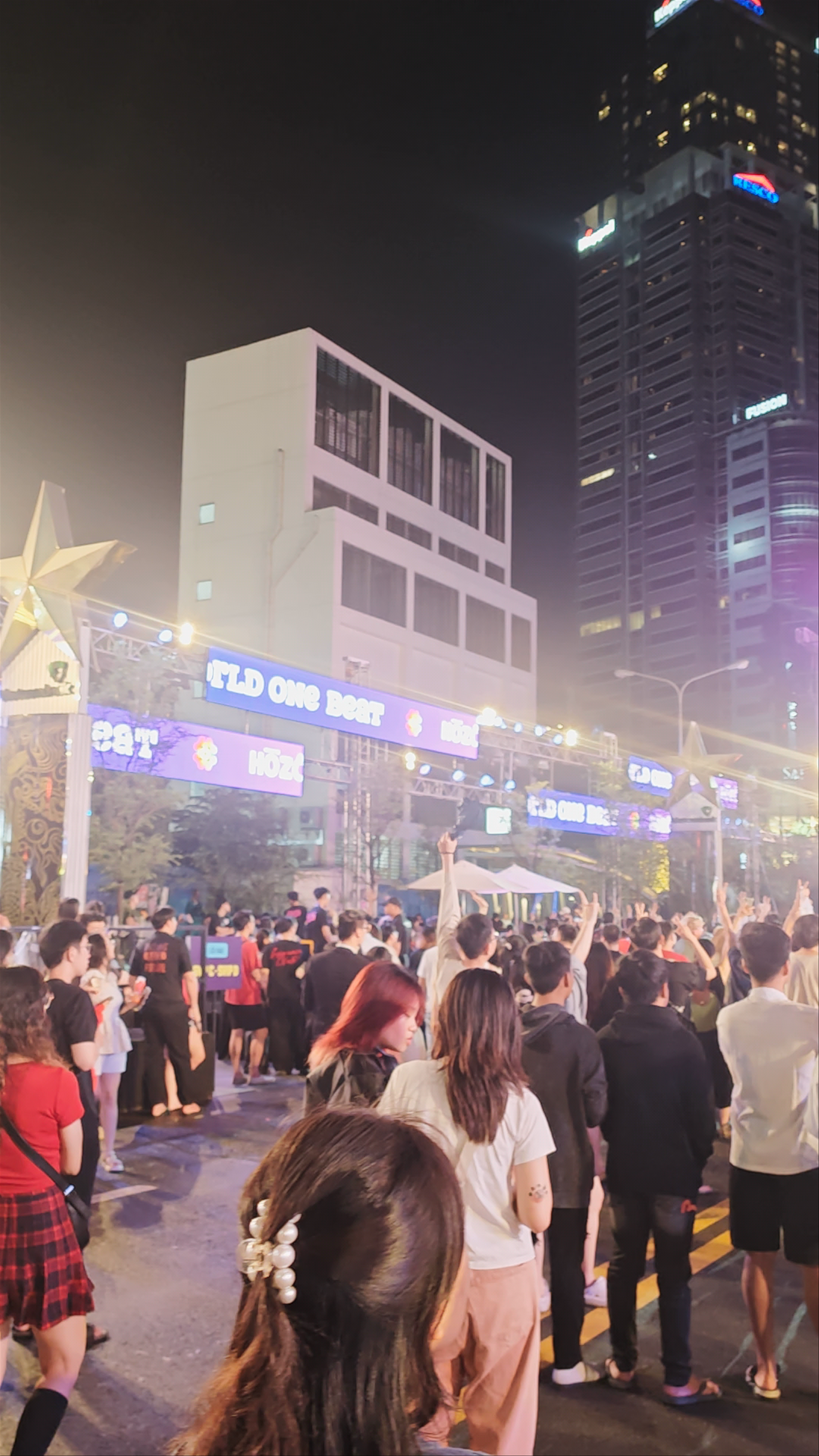 Nguyễn Huệ Walking Street: Vibrant Nightlife in Ho Chi Minh City