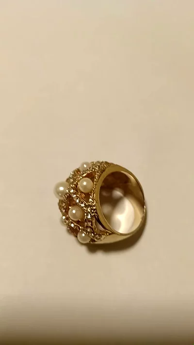 Anello Con Zirconi e Perle