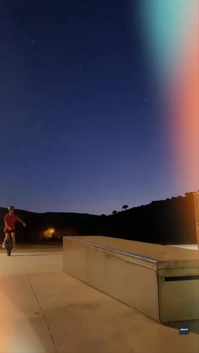 riu set: Grind - 180out