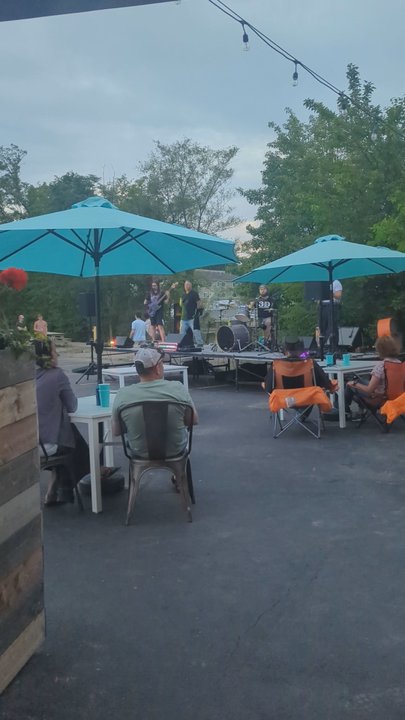 Four Circles Brewery - Breweries Near Me - Brighton, Michigan