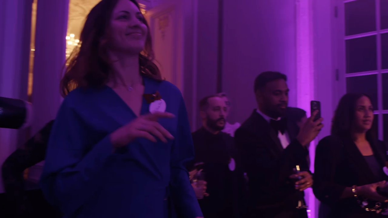 Silver Moon Jazz Band - Ain't No Mountain - video