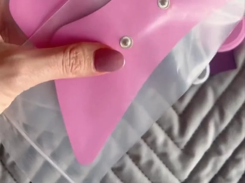 UGC unboxing for Dahlia Body