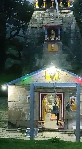 Photo of Madhya Maheshwar