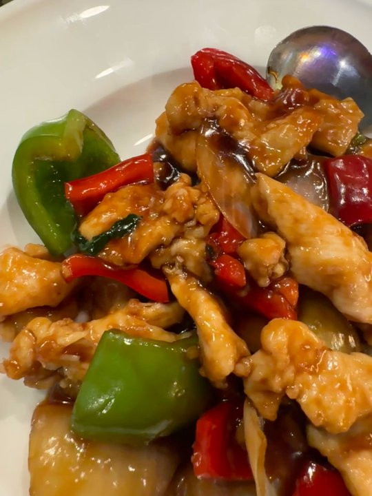 Young Chow Asian - Basil chicken - Chinese Near Me - Washington, DC, District of Columbia