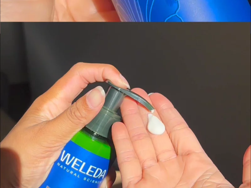Scroll Split Screen - Weleda Product