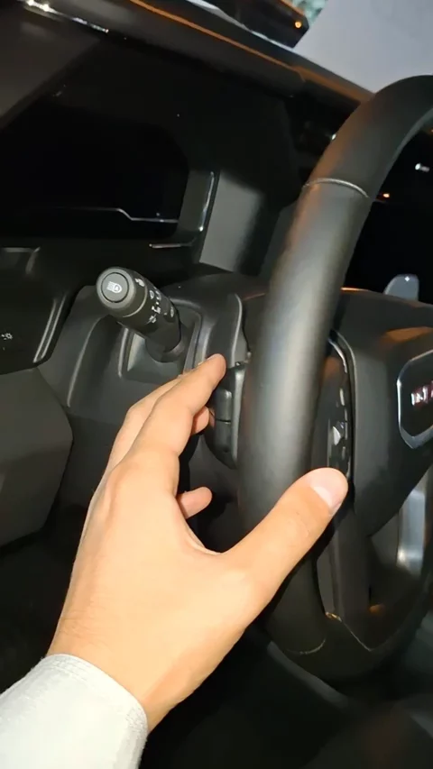 جي ام سي سييرا AT4 2025