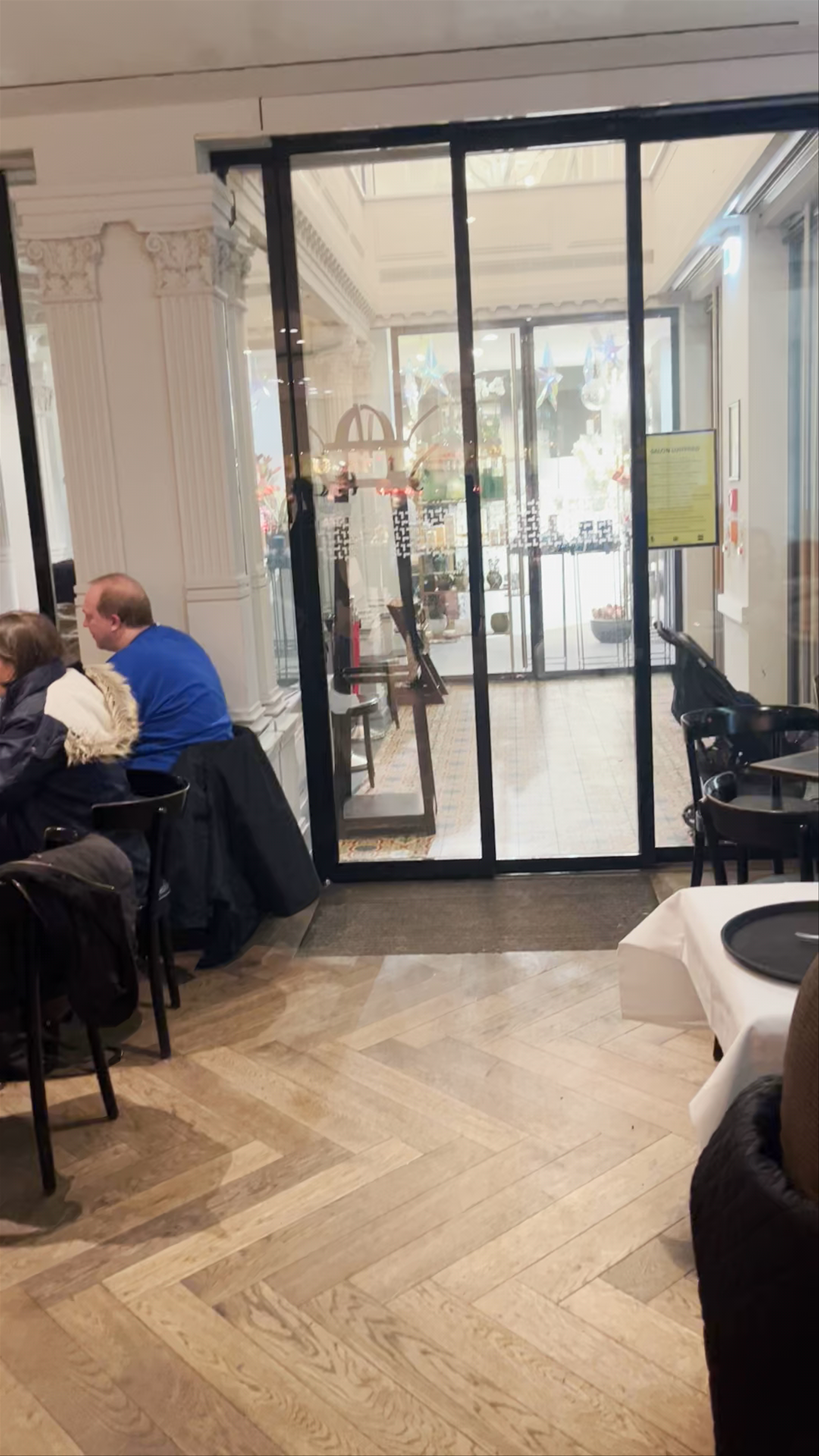 Café Luitpold: Timeless Elegance and Delight in Munich