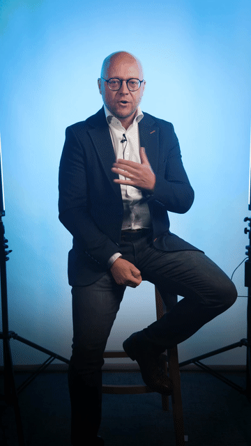 Preview for 2 minutes pour comprendre: le digital au service des entreprises