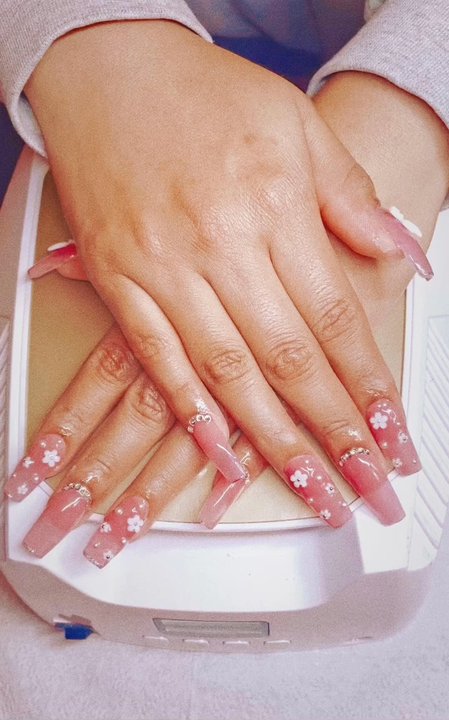 Forest Nails Lounge - Nail Salons Near Me - Temecula, California