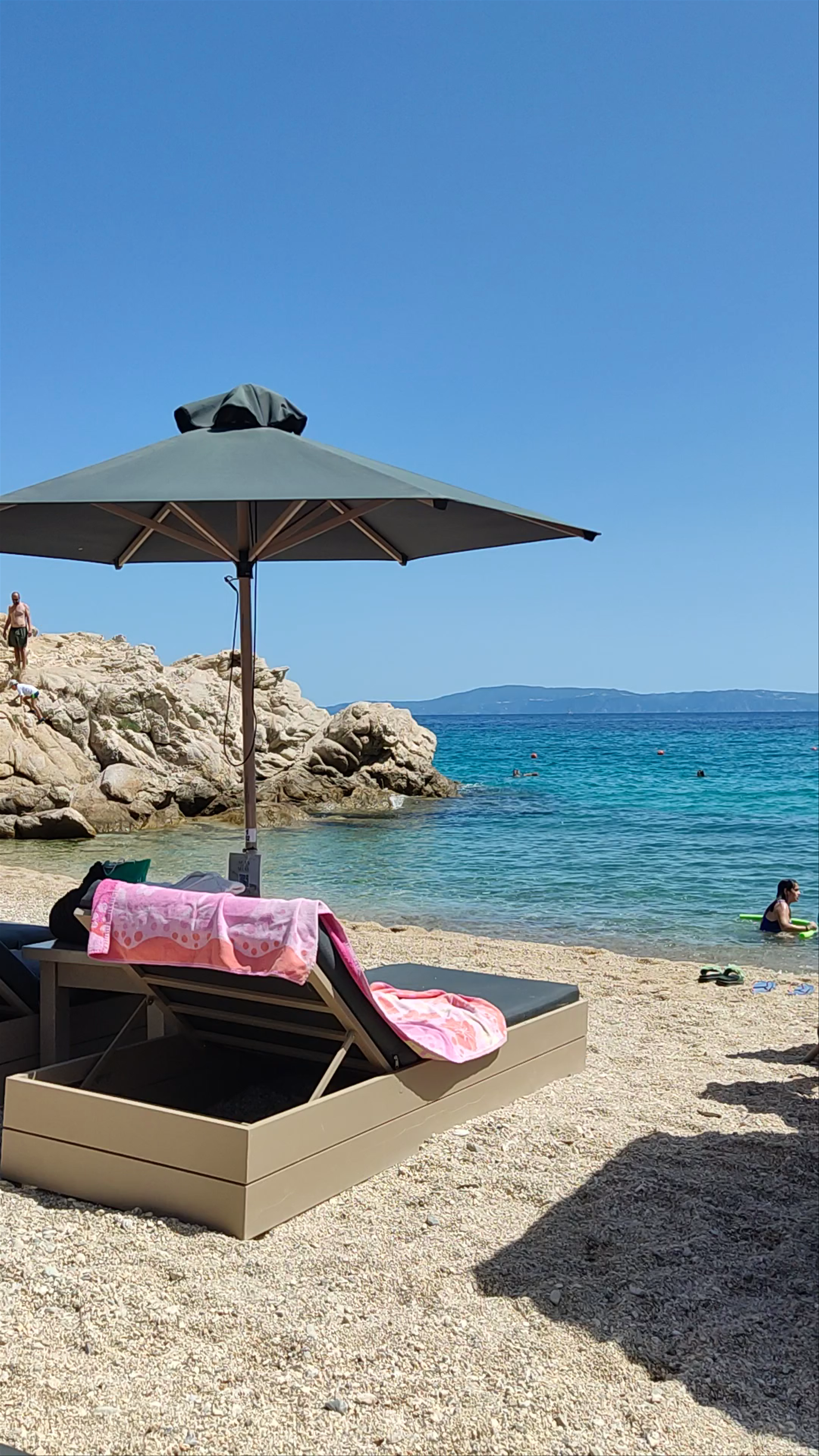 Relaxing Sun & Sea at Robinson Beach, Sithonia, Greece